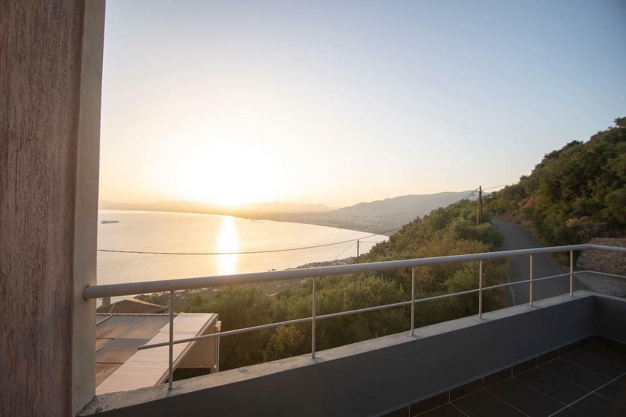 Messinian Sunset Villa Kalamáta Kültér fotó